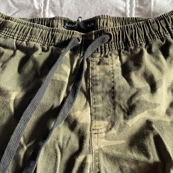 Amnesia camo cargo jogger pants - Picture 2 of 5